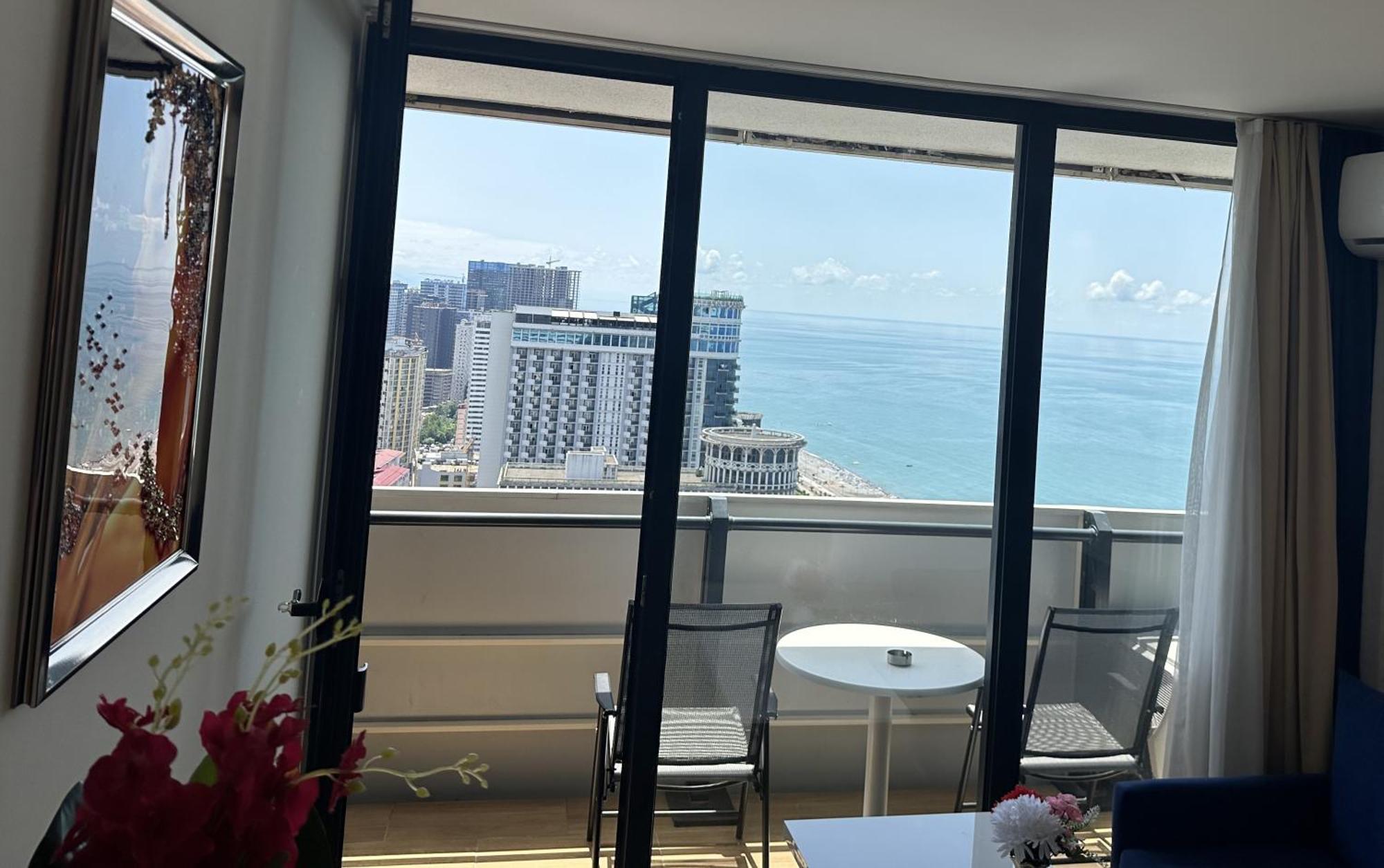 Orbi City Apartments Батуми Екстериор снимка